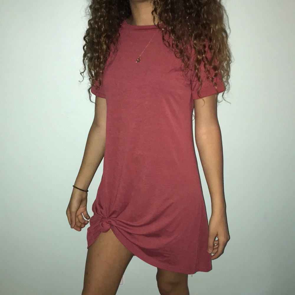 Burgundy dress good condition